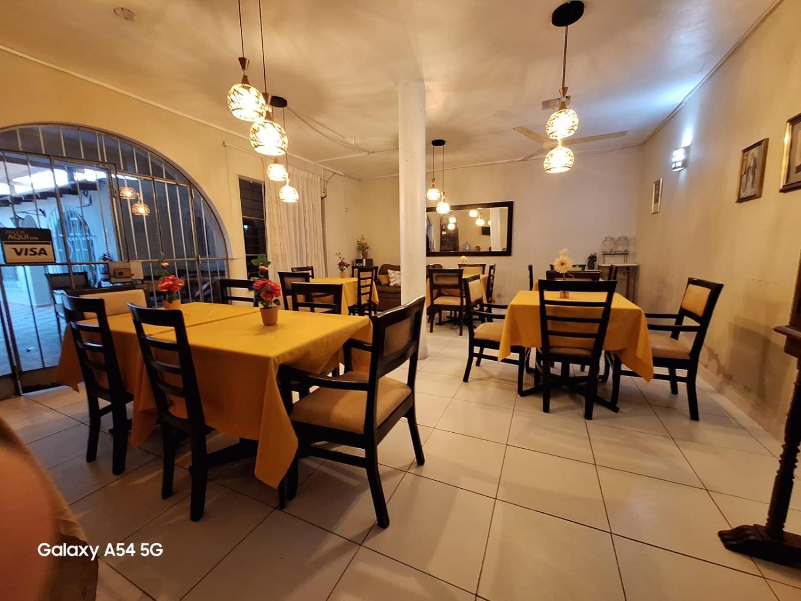 Hotel Via Morburg Nazca Exterior photo